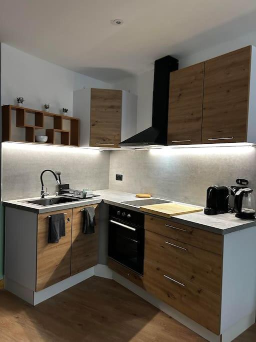 Les Rosiers Apartment *